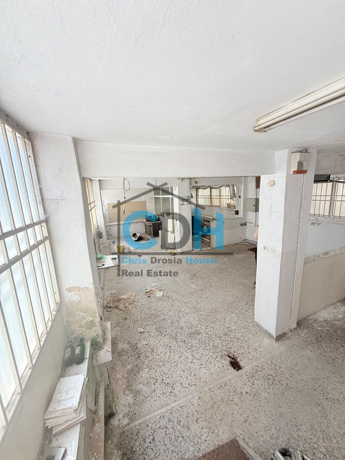 property-img